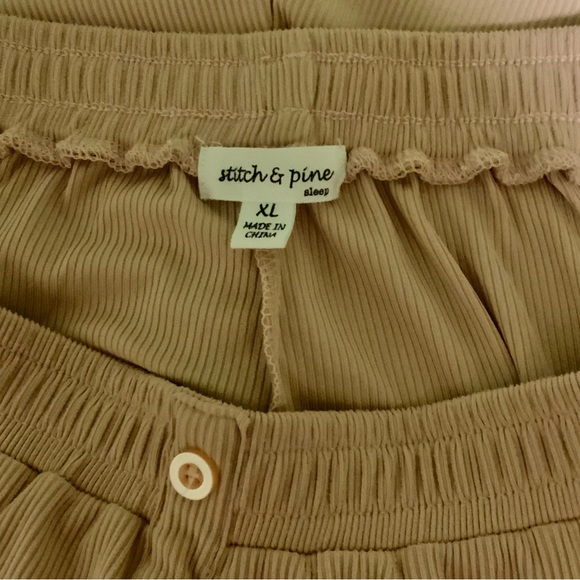 Pink PJ's. Never warn - Picture 4 of 4